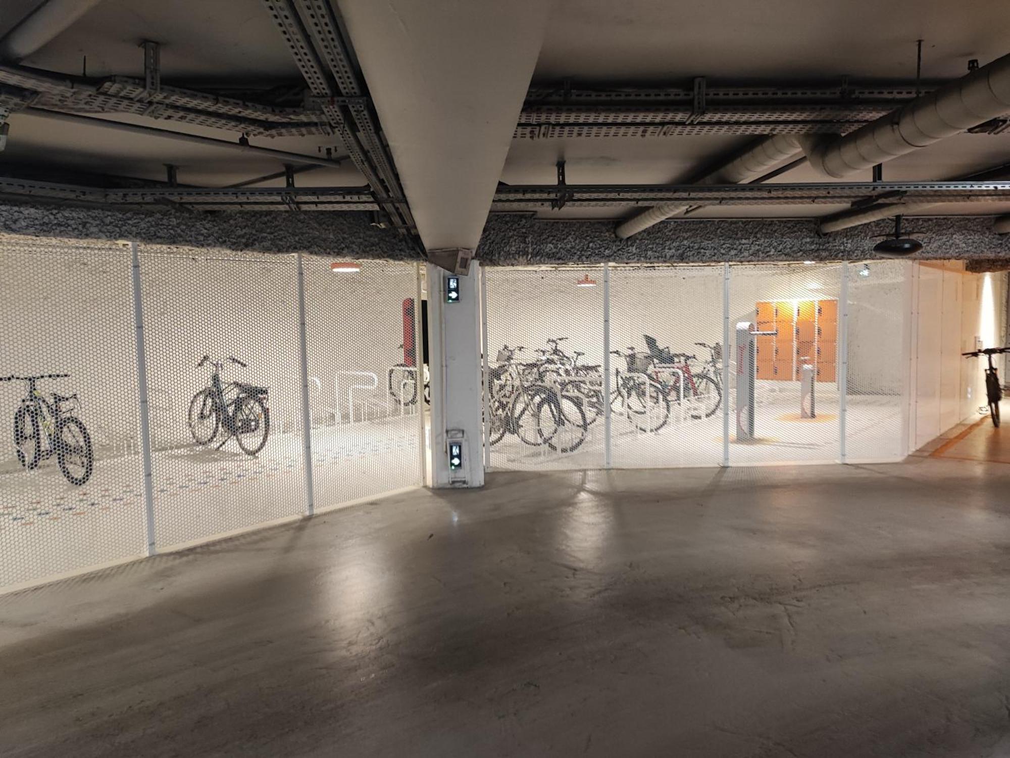 Studio En Duplex-Aircon-Terrasse-Parking-Calme ボルドー エクステリア 写真