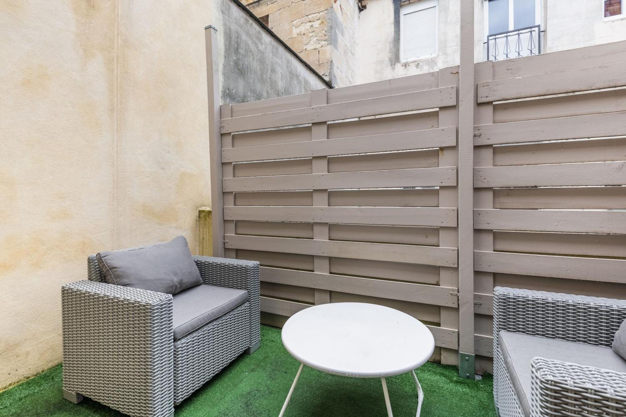 Studio En Duplex-Aircon-Terrasse-Parking-Calme ボルドー エクステリア 写真